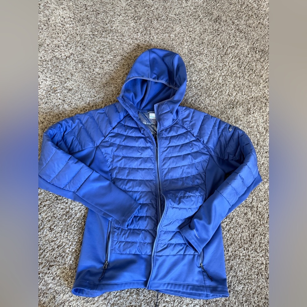 Columbia Blue jacket with Omni heat size large